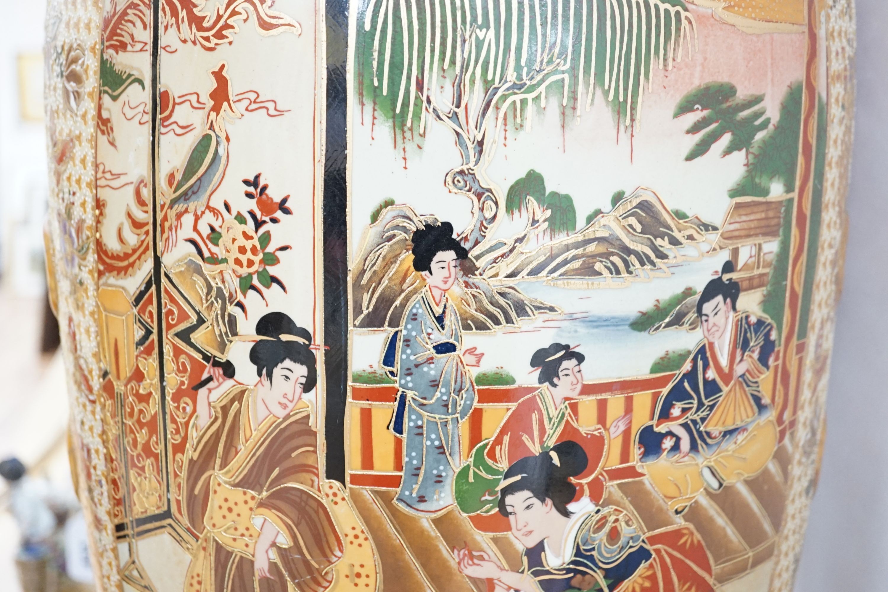 A large Japanese ceramic vase 82cm
